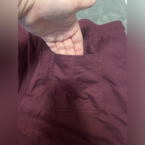 2/$25 🎉 GAP shorts 3” rise with pockets! Size large - Picture 4 of 8